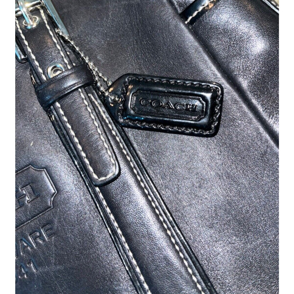 Coach Hamptons Tote 8E92 Black Smooth Leather Shoulder Bag Shopper Tote Bag - Picture 9 of 14